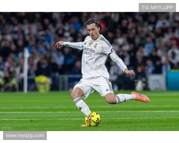 马卡：皇马球迷不满球队表现，在中场休息时发出嘘声